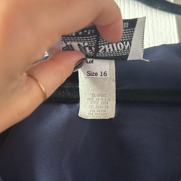 Vintage 1984 Navy Blue Victorian / Bib Collar Jacket - Picture 5 of 6